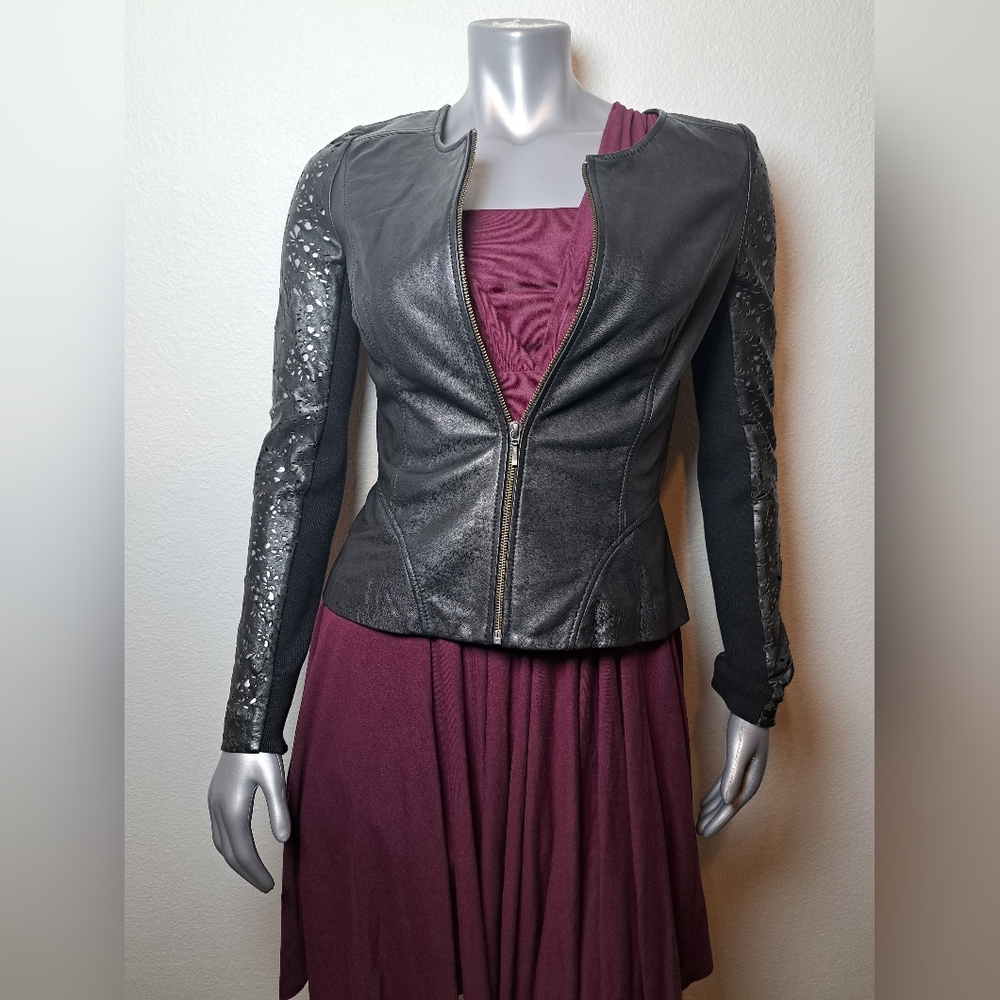 Hinge Women's Black Leather Jacket XS